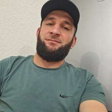 Ян, 35