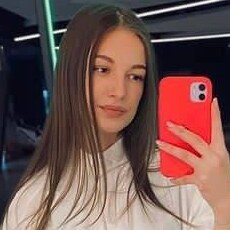 Ника, 26
