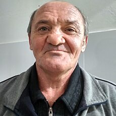Слава, 52