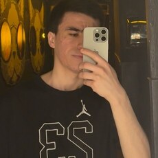 Руслан, 22
