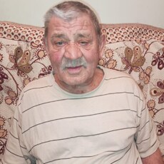 Макс, 70