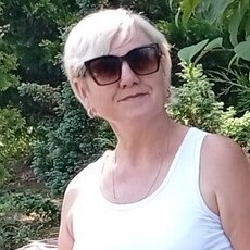 Ксения, 49