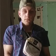 Альберт, 23
