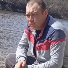 Юрий, 36