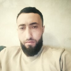 Борис, 29