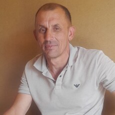 Михаил, 48