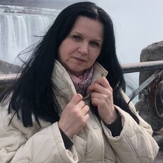 Яна, 50