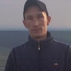 Денис, 33