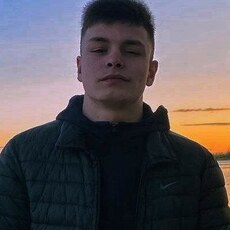 Фёдор, 25
