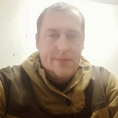 Максим, 43
