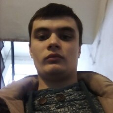 Артур, 25