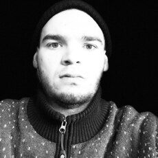 Эдуард, 23