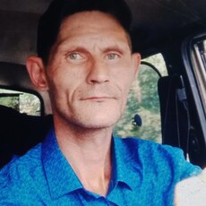 Виталий, 40