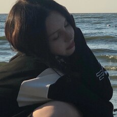 Тоня, 22