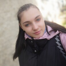 Элеонора, 23