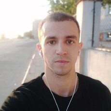 Веня, 29