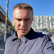 Веня, 36