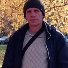 Юрий, 49