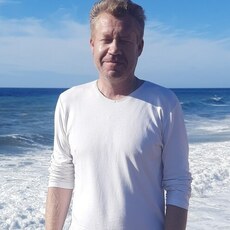 Юрий, 42
