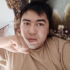 Андрюха, 28