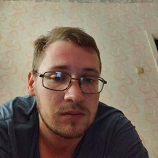 Антон, 25
