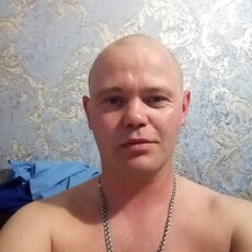 Лука, 33