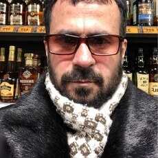 Максим, 37