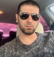 Веня, 38
