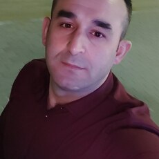 Максим, 35