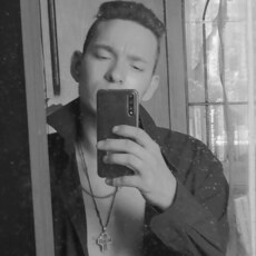 Дмитрий, 23