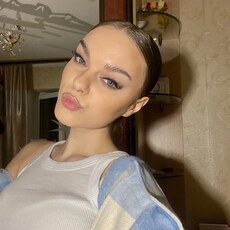 Настя, 23