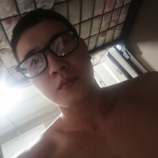 Андрей, 22