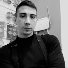 Тим, 27