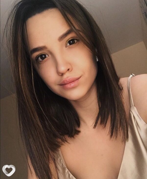 Полина