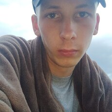 Сёма, 24