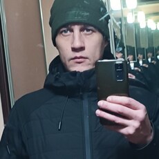 Радомир, 42