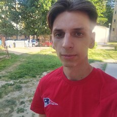 Ростислав, 24