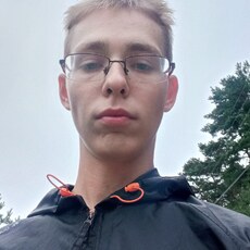 Витя, 21