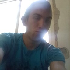 Фёдор, 24