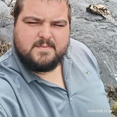 Вова, 28