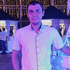 Саша, 34