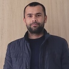 Валентин, 31