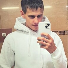 Всеволод, 26