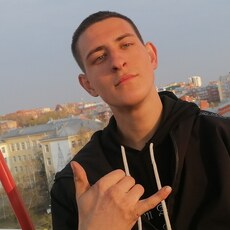 Артур, 21