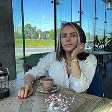 Дина, 40