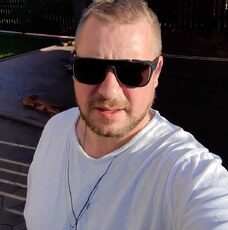 Толя, 40