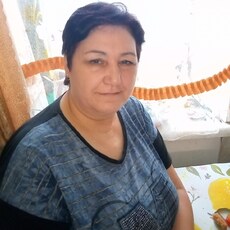 Виктория, 53