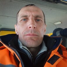 Олег, 44