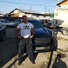 Борис, 37