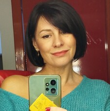 Надя, 45